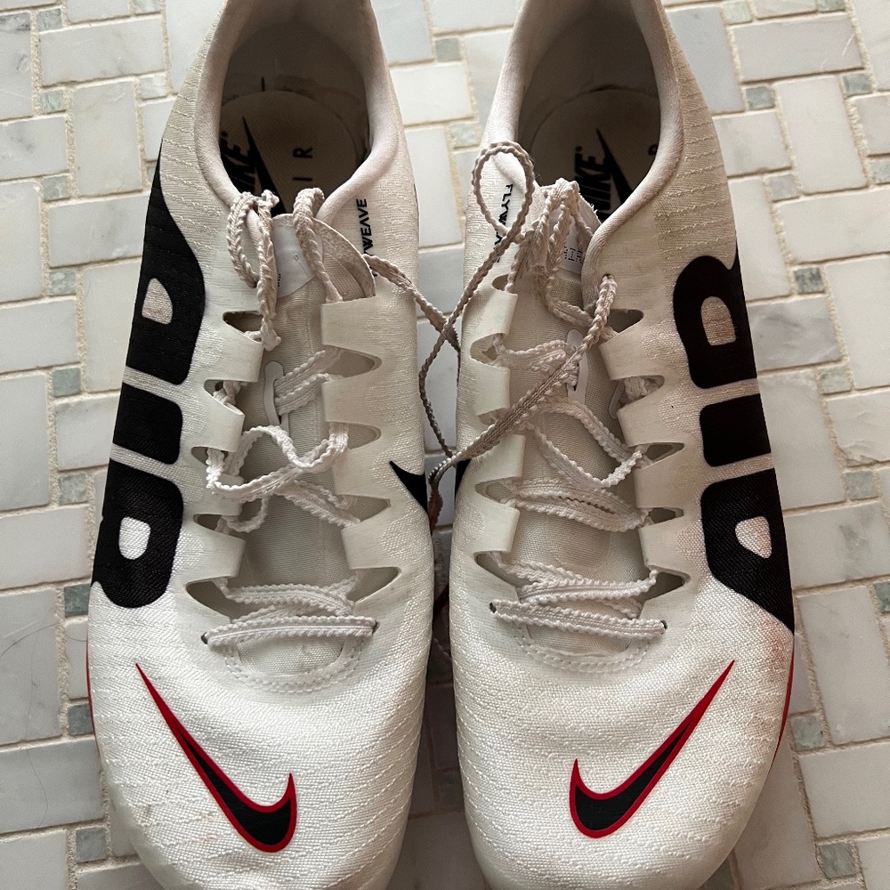 Nike Mens Air Zoom Maxfly Spikes 9.5 “University Red”